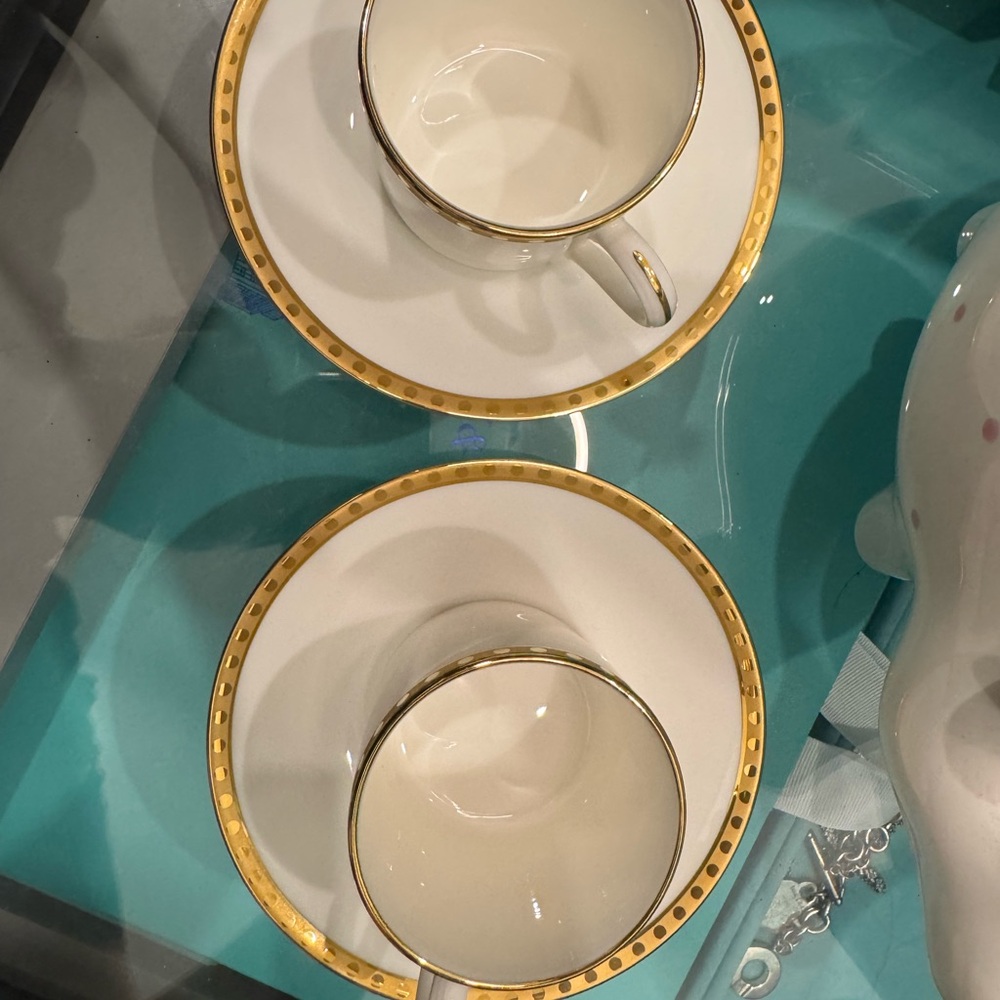 Tiffany & Co. Gold Band Teacup and Saucer - Picture 4 of 5